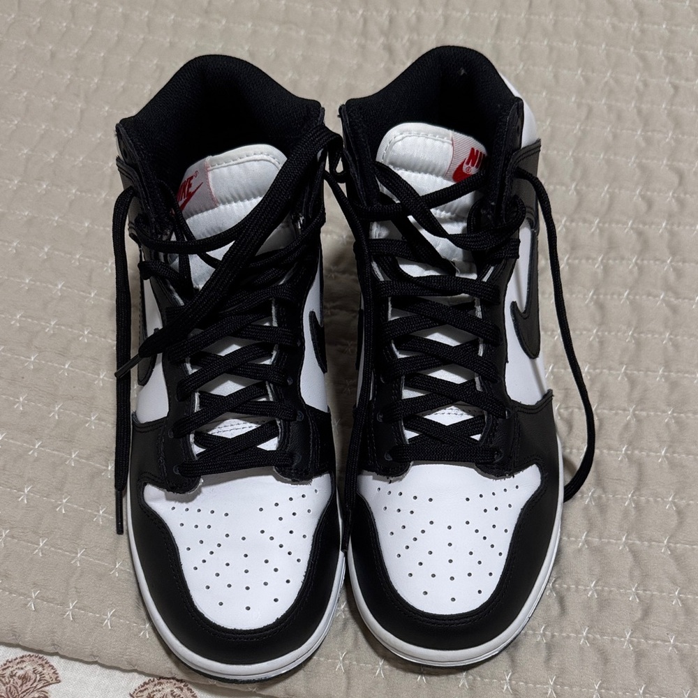 Nike Black and White Mid-Top Sneakers - Picture 3 of 4